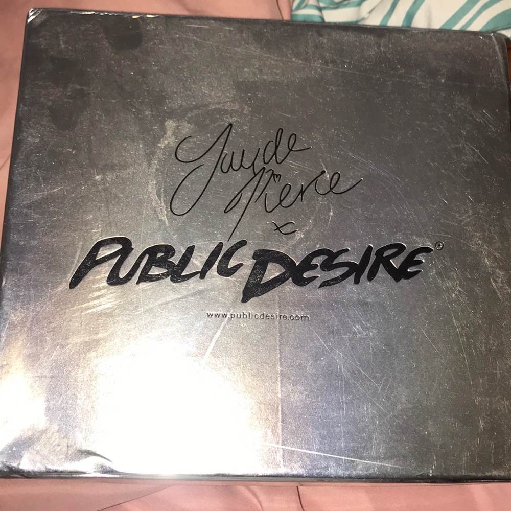 Super Cute Lace Up Heels! 😍